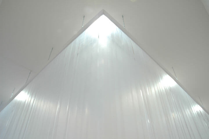 Fabrication et installation architecture éphémère Galerie Iconoscope, Montpellier Marie Pejus Christophe Berdaguer Mie(s) Conception