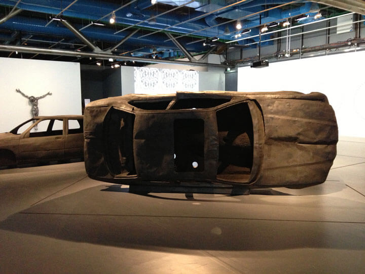 Practice Tolerence Zero Adel Abdessemed Collection F. Pinault - Le Plateau, Paris