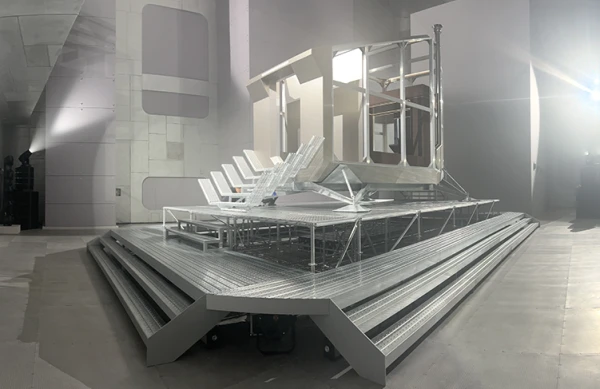 Ski Hut, City of Genius, Moncler x Shanghaï, Rick Owens