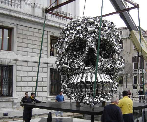 Subodh Gupta, Very Hungry God